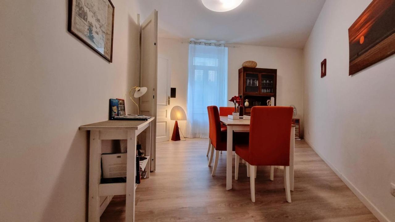 La Casa Dei Leoni Lägenhet Trieste Exteriör bild