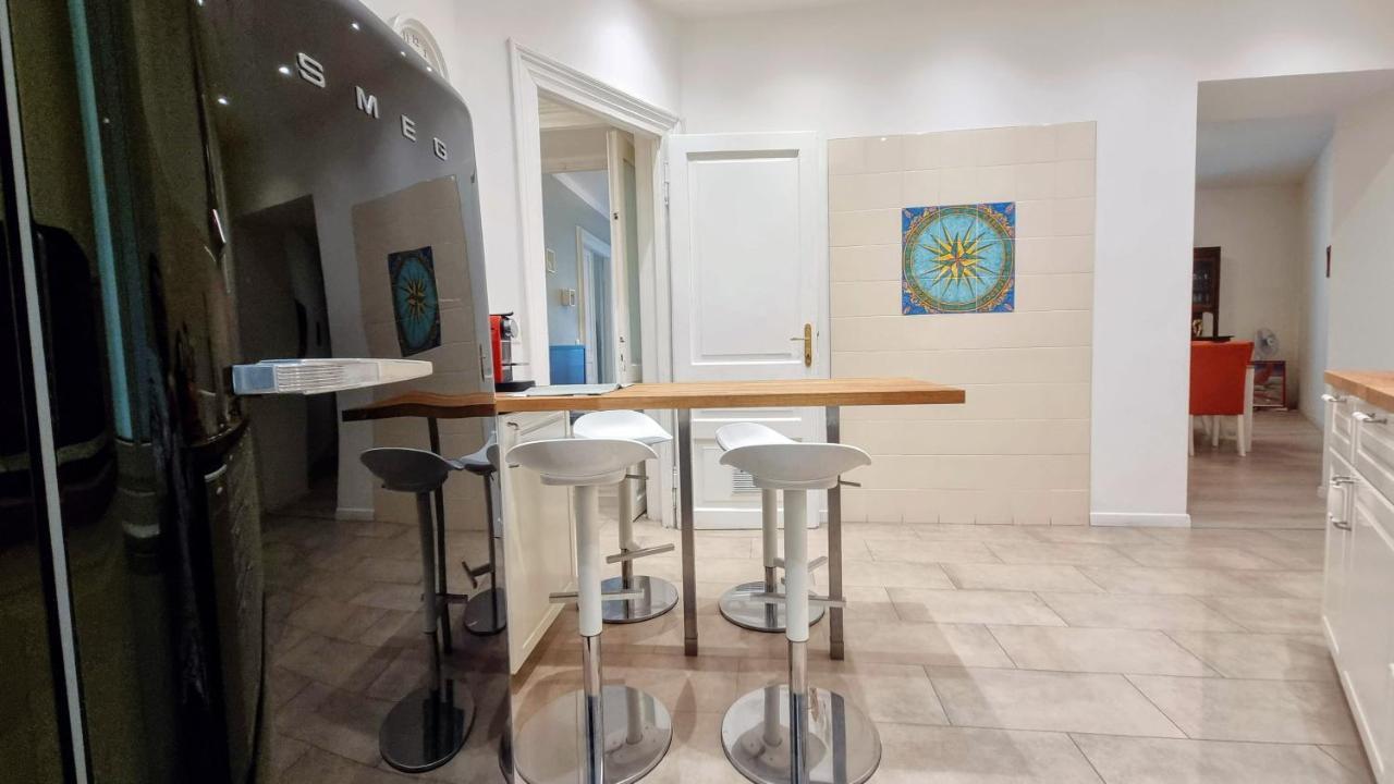 La Casa Dei Leoni Lägenhet Trieste Exteriör bild