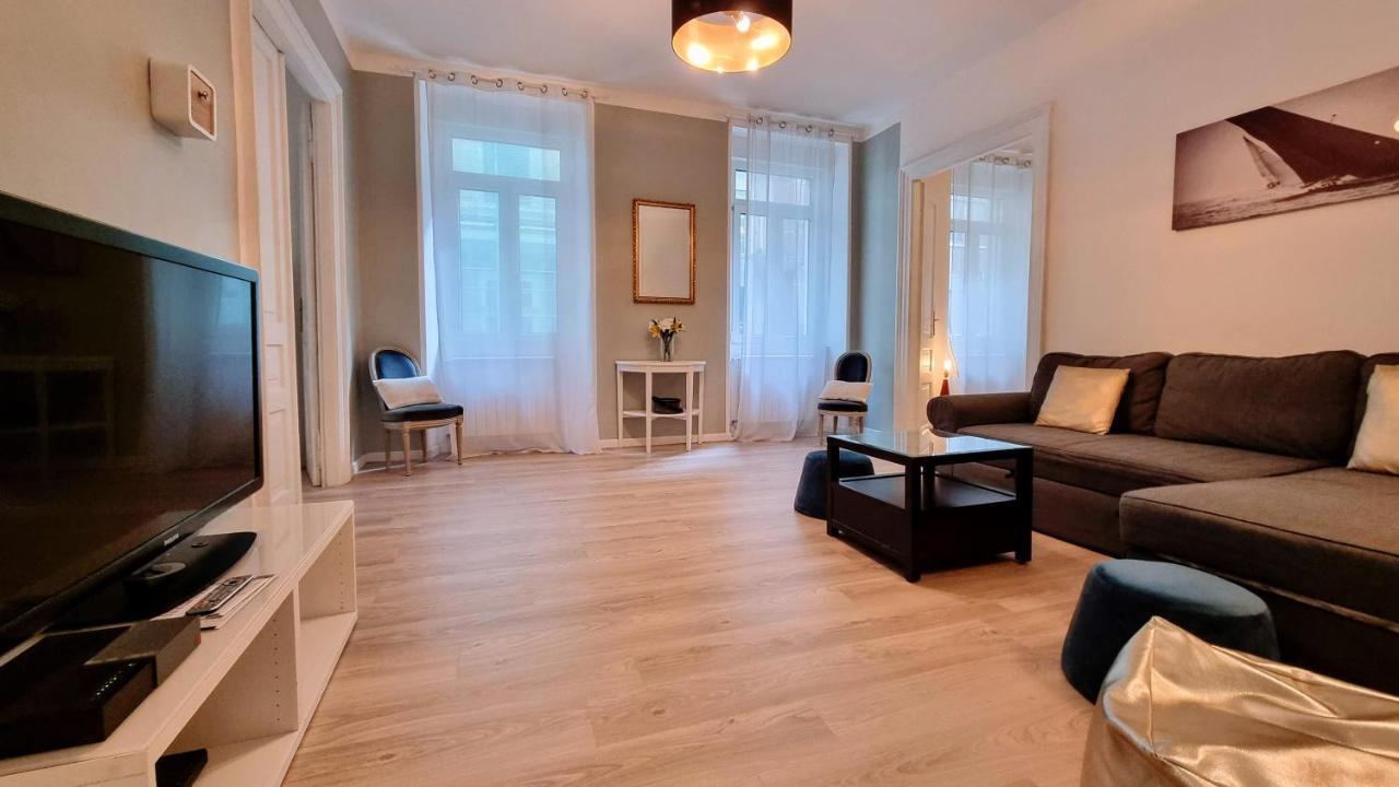 La Casa Dei Leoni Lägenhet Trieste Exteriör bild